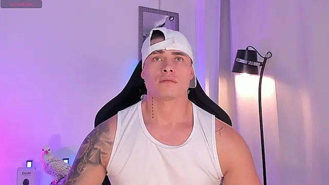 connorsmiith Adlı Modelin Canlı XXX Sohbeti
