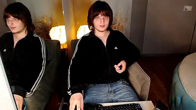 Chat +18 de delalex ao vivo