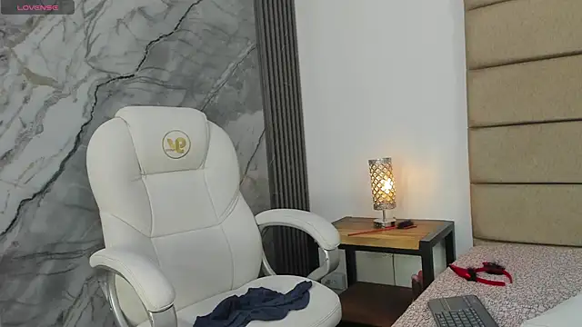 Webkamerová show laurenn_moore