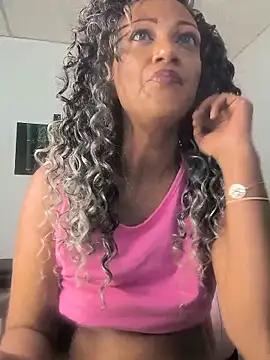 Amaliu_ Chat XXX live