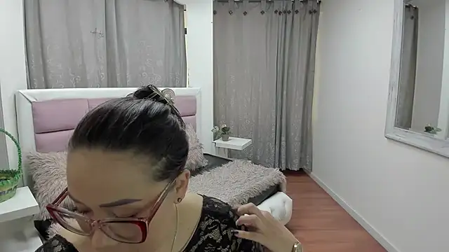 gaby_trent's Live XXX Chat