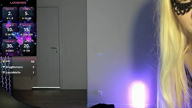Polly_Skil Chat XXX live