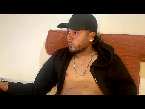 BadRaccoonDx's Live XXX Chat