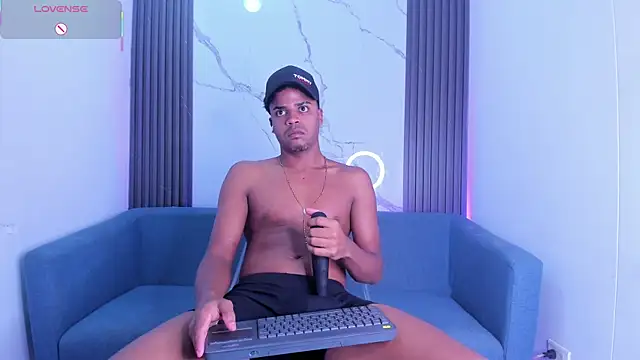 TaylorClay_ – Naživo XXX chat