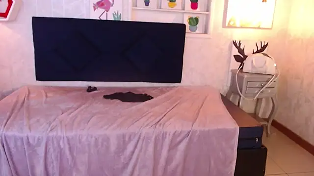 AilynDoyle Live XXX-Chat