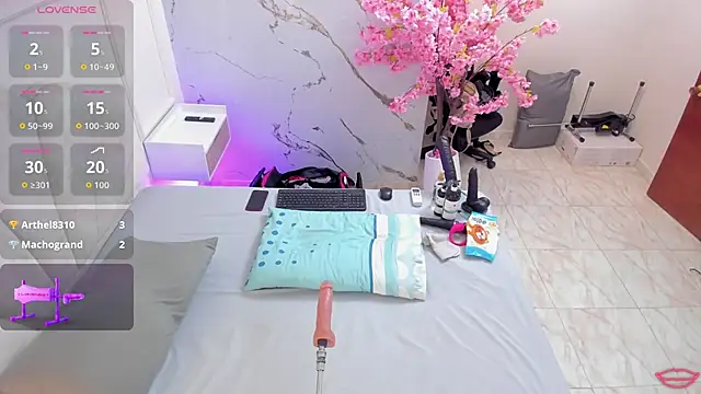 Živý XXX chat BrianaHazel