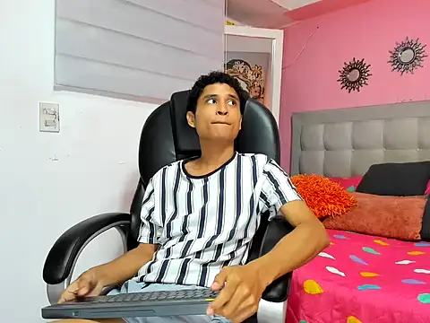 Xavier-Fox Webcamshow