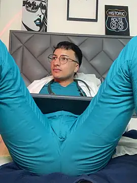 Dereck_Klain Webcam show