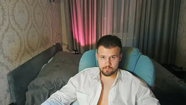 Vladik_b: вебкам-шоу