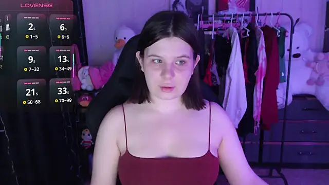 AmyVibess Chat XXX in diretta