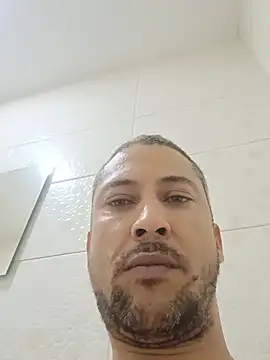 Arrombador20 Show in webcam