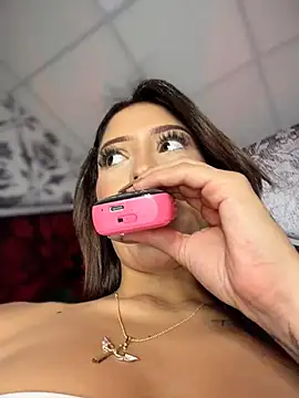 MystiqueXXX Live XXX-chat