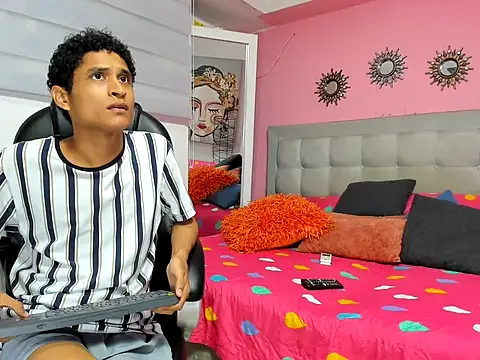 Xavier-Fox Webcamshow