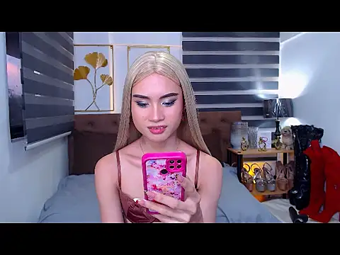 JuicyCockThea 即時 XXX 聊天