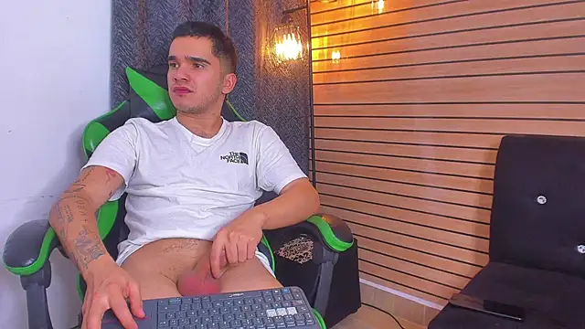 Brandoncrew's Webcam Show