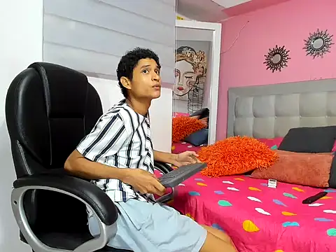 Xavier-Fox Pertunjukan Webcam