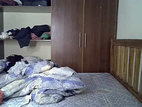 Agoodbad's Live XXX Chat