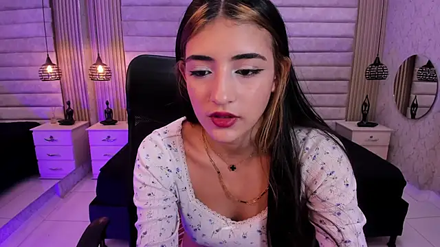 VictoriaaBlair 라이브 XXX 채팅