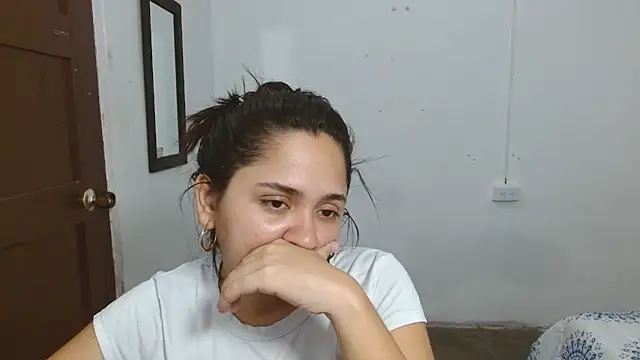 Chat XXX Live Thalian