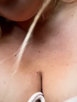 Онлайн чат XXX sammyqueenx21