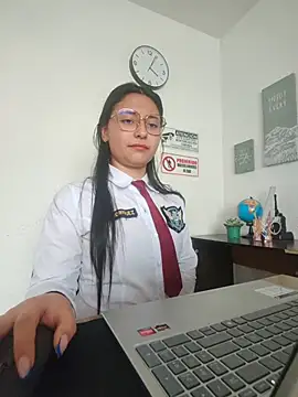 Czat XXX na żywo – Queen_linda1