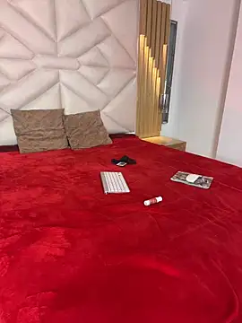 coraline_vera's Live XXX Chat