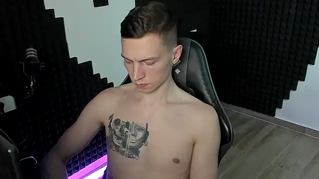 More_than_friend Live XXX-Chat