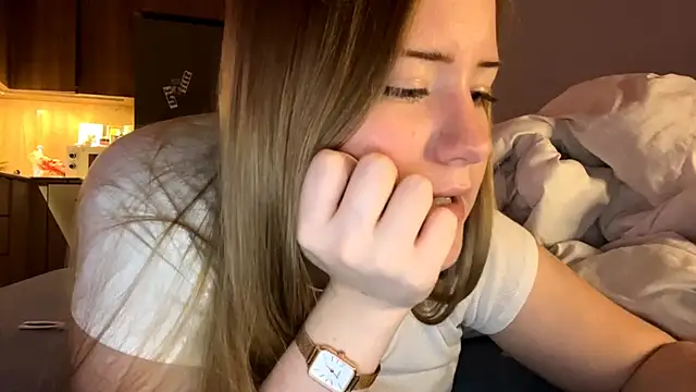 Lisi_Kiss_'s Live XXX Chat