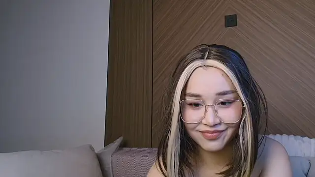 louisa_kimのライブXXXチャット