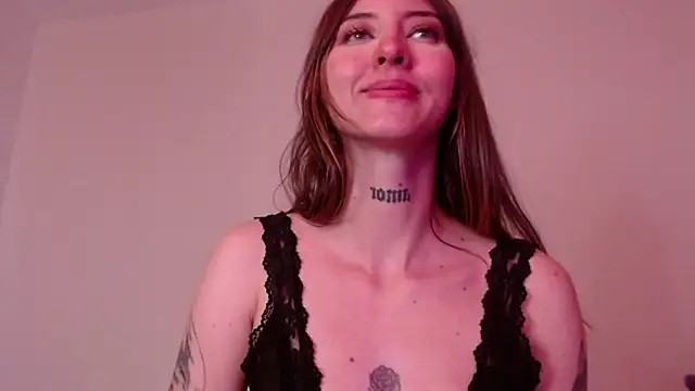 Živá chatovací místnost carmen_russo_