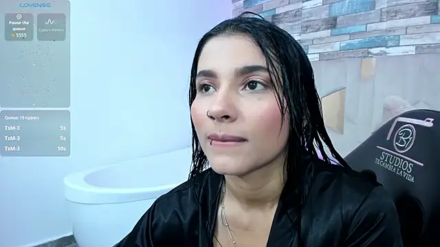 Gaby_tay1's Live XXX Chat