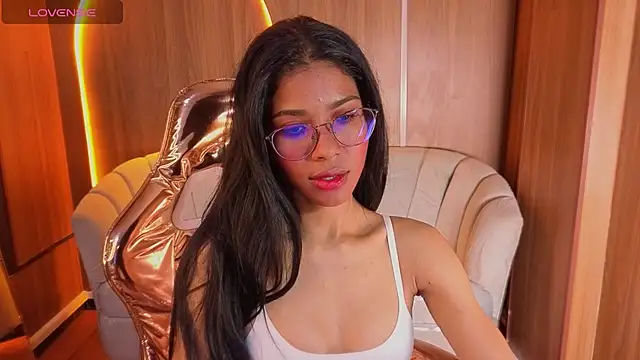 Alina_b_'s Live XXX Chat