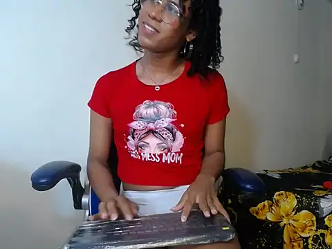 shanny_hilll Show in webcam