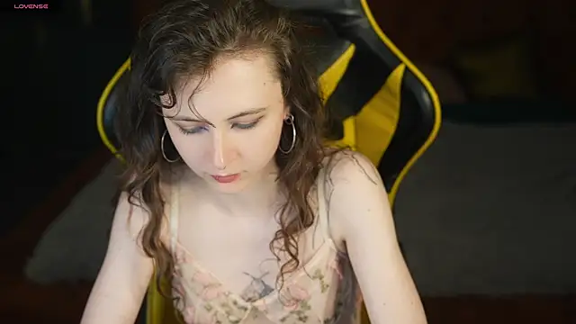 Orly_flame Chat XXX in diretta