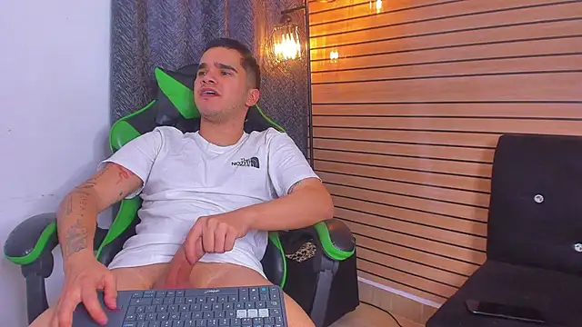 Chat +18 de Brandoncrew ao vivo