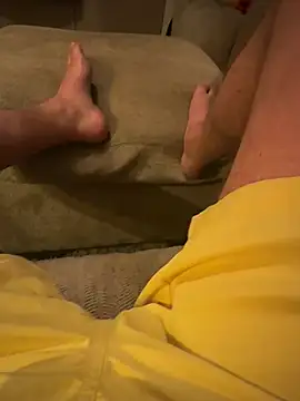 Feettlover69 webcam show