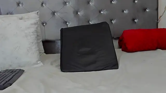 nymphomanya Live XXX-chat