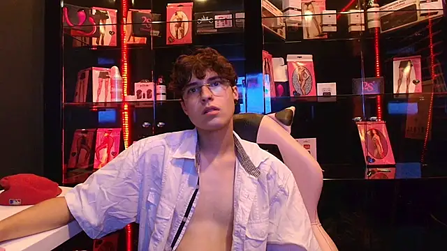 Krown_nox Chat XXX in diretta