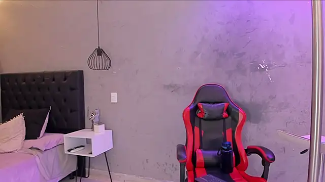 zam_noir webkamerás műsora