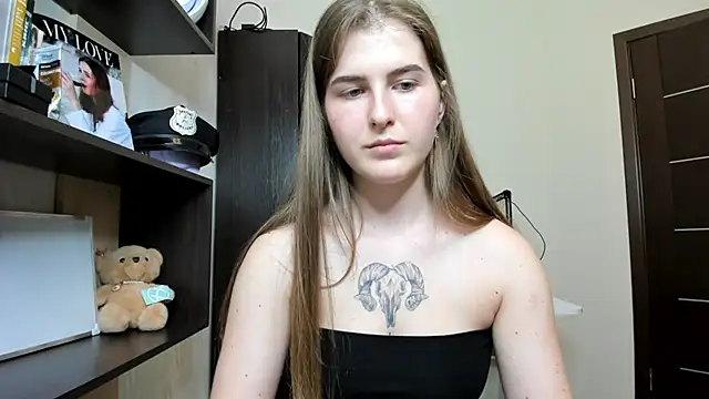 XXX chat uživo modela OhMyAlice