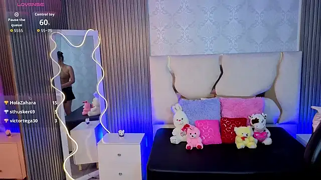 ELA_TAY1's Live XXX Chat