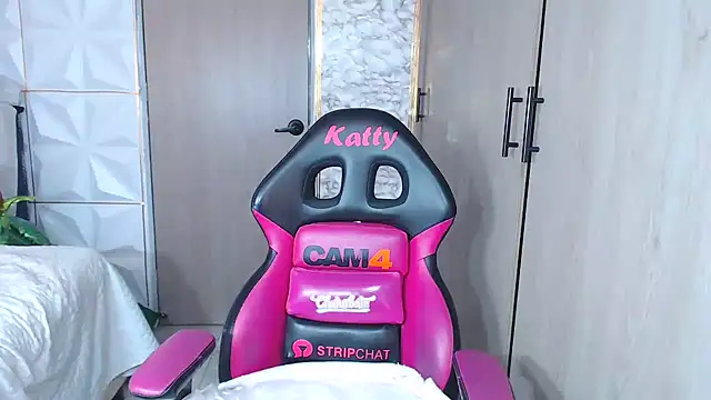 Živá chatovací místnost katecute88