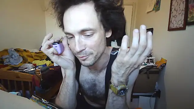 JohnnyMoves' Webcam Show