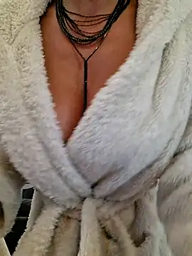 Živý XXX chat CelynaRoss
