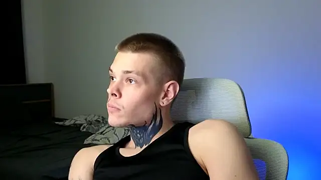 DENIS_HERE Live XXX-Chat