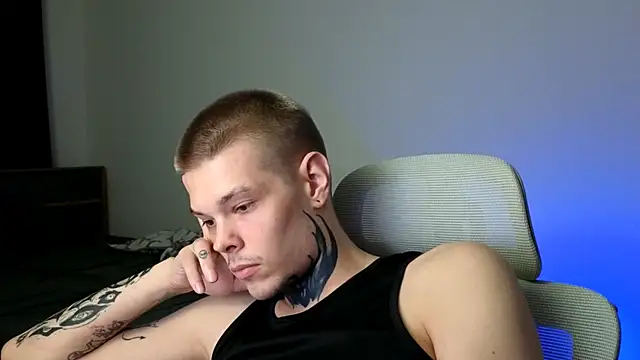 DENIS_HERE Chat XXX live