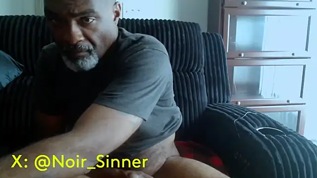 sinnernoir élő XXX-chatje