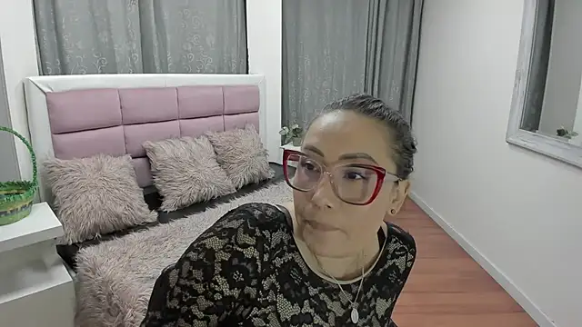 gaby_trent's Live XXX Chat