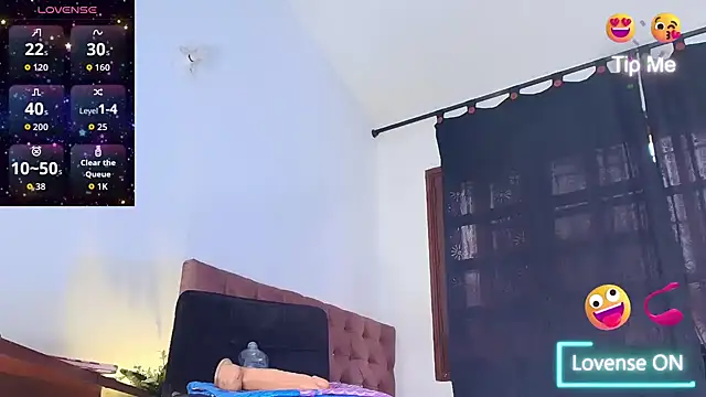 nikol_sexxx 即時 XXX 聊天