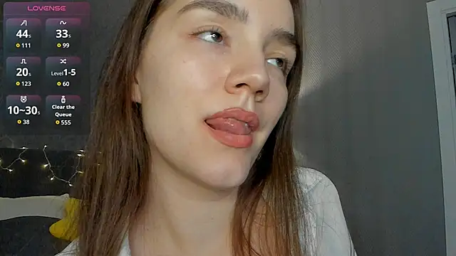 sweete_chantal: онлайн-секс-чат